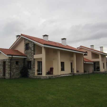 Apartamentos El Regueirin 2 Oviñana Buitenkant foto
